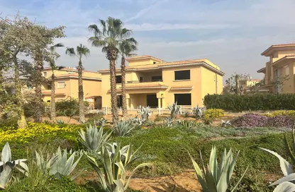 Villa - 6 Bedrooms - 6 Bathrooms for sale in Madinaty - Cairo