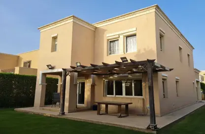 Villa - 3 Bedrooms - 5 Bathrooms for sale in Mivida - 5th Settlement Compounds - The 5th Settlement - New Cairo City - Cairo