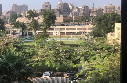 شقة - 3 غرف نوم - 2 حمامات للايجار في شارع نادي الصيد - الدقي - الجيزة