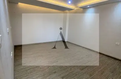 Apartment - 3 Bedrooms - 2 Bathrooms for sale in Mountain View iCity - 5th Settlement Compounds - The 5th Settlement - New Cairo City - Cairo
