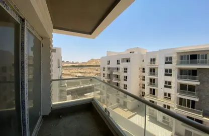 Apartment - 2 Bedrooms - 2 Bathrooms for sale in Mountain View iCity - 5th Settlement Compounds - The 5th Settlement - New Cairo City - Cairo