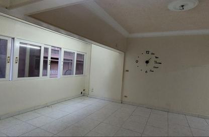 Apartment - 3 Bedrooms - 2 Bathrooms for rent in Nabil Al Wakkad St. - Dokki - Giza