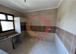 شقة - 1 غرفة نوم - 2 حمامات for للبيع in طريق بيفرلي هيلز - الحي السابع عشر - الشيخ زايد - الجيزة