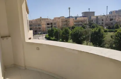 شقة - 3 غرف نوم - 2 حمامات للايجار في محور العروبة - المنطقة أ - حى جنوب الاكايمية - مدينة القاهرة الجديدة - القاهرة