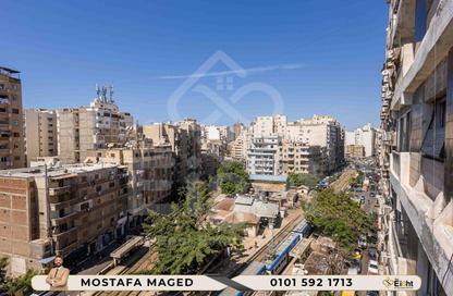 شقة - 3 غرف نوم - 2 حمامات للبيع في شارع احمد شوقي - بولكلي - حي شرق - الاسكندرية
