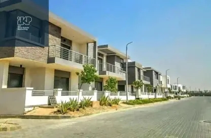 Apartment - 4 Bedrooms - 4 Bathrooms for sale in Taj City - 5th Settlement Compounds - The 5th Settlement - New Cairo City - Cairo