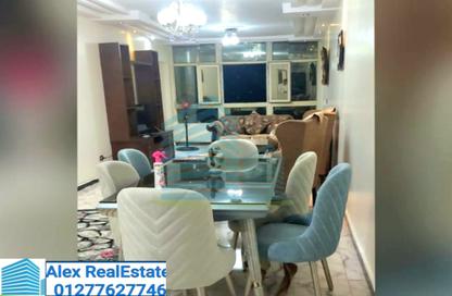 Apartment - 3 Bedrooms - 2 Bathrooms for rent in Al Geish Road - Cleopatra - Hay Sharq - Alexandria