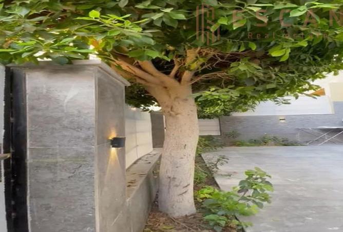 8521076 - Property Image 2