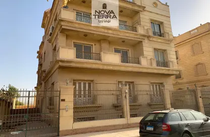 شقة - 5 غرف نوم - 6 حمامات للبيع في طريق غرب سوميد - غرب سوميد - مدينة 6 أكتوبر - الجيزة