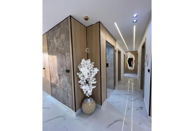 8328354 - Property Image 3