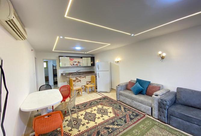 8086494 - Property Image 2