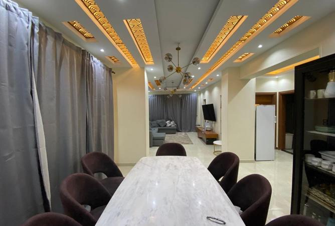 8301911 - Property Image 3