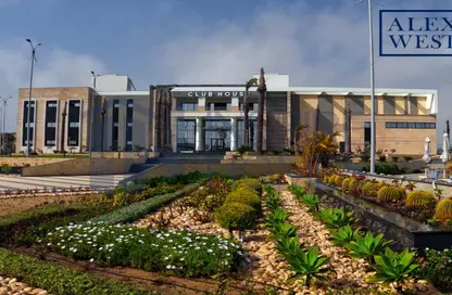 Townhouse - 3 Bedrooms - 4 Bathrooms for sale in Alex West - Alexandria Compounds - Alexandria