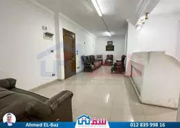 Apartment - 4 Bedrooms - 1 Bathroom for sale in Al Fath St. - Fleming - Hay Sharq - Alexandria