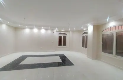 Apartment - 4 Bedrooms - 3 Bathrooms for rent in Salah Salem St. - El Banafseg 9 - El Banafseg - New Cairo City - Cairo