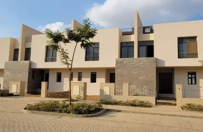 Townhouse - 3 Bedrooms - 3 Bathrooms for sale in O West - 6 October Compounds - 6 October City - Giza