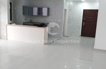 Apartment - 2 Bedrooms - 2 Bathrooms for sale in Beverly Hills - Sheikh Zayed Compounds - Sheikh Zayed City - Giza