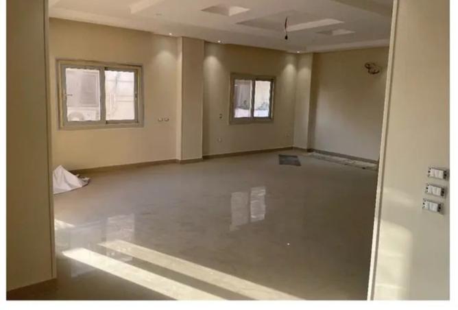 8501332 - Property Image 2