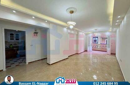 Apartment - 3 Bedrooms - 1 Bathroom for sale in Sidi Beshr - Hay Awal El Montazah - Alexandria