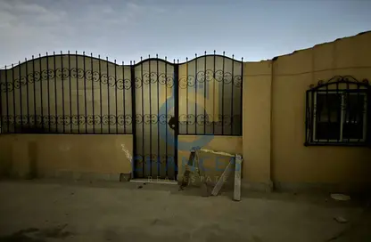 (بنتهاوس  (روف - 3 غرف نوم - 2 حمامات للبيع في الاشرفية - المستثمرين الشمالية - مدينة القاهرة الجديدة - القاهرة