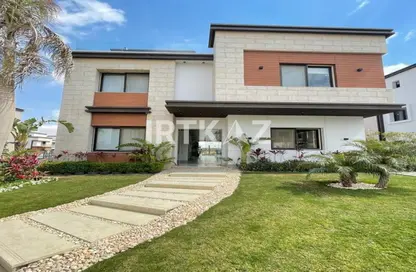 Townhouse - 4 Bedrooms - 5 Bathrooms for sale in Azzar 2 - 5th Settlement Compounds - The 5th Settlement - New Cairo City - Cairo