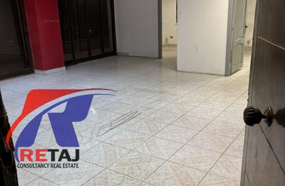 Apartment - 6 Bedrooms - 3 Bathrooms for rent in Helmy Hassan Ali St. - 8th Zone - Nasr City - Cairo