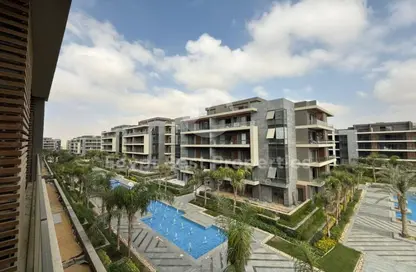 Apartment - 2 Bedrooms - 2 Bathrooms for sale in El Patio Oro - 5th Settlement Compounds - The 5th Settlement - New Cairo City - Cairo