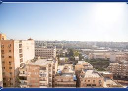 Apartment - 3 bedrooms - 1 bathroom for للايجار in Sant Giyn St. - Kafr Abdo - Roushdy - Hay Sharq - Alexandria