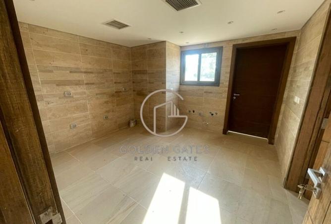 8350614 - Property Image 3