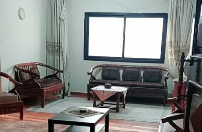 Apartment - 3 Bedrooms - 2 Bathrooms for sale in Mousa Ibn Naseer St. - Al Hadiqah Al Dawliyah - 7th District - Nasr City - Cairo