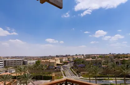 Apartment - 2 Bedrooms - 3 Bathrooms for rent in Uptown Cairo Road - Al Abageyah - El Khalifa - Cairo
