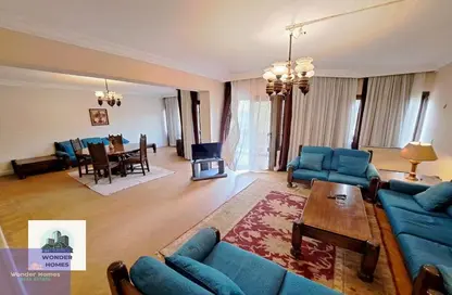 Apartment - 3 Bedrooms - 3 Bathrooms for sale in Sarayat Al Maadi - Hay El Maadi - Cairo