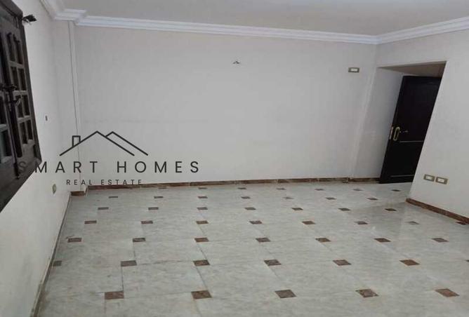 8066865 - Property Image 2