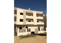 شقة - 3 غرف نوم - 2 حمامات للبيع في حي النادي - مدينة الشروق - القاهرة