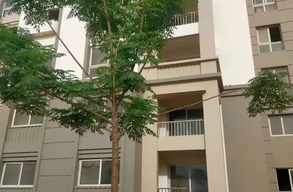 Apartment - 3 Bedrooms - 3 Bathrooms for sale in Hyde Park - 5th Settlement Compounds - The 5th Settlement - New Cairo City - Cairo