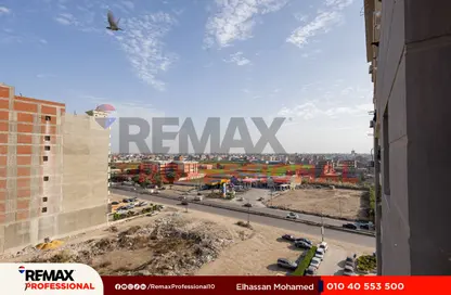 Apartment - 3 Bedrooms - 2 Bathrooms for sale in El Safwa - New Smouha - Smouha - Hay Sharq - Alexandria Apartment - 3 Bedrooms - 2 Bathrooms for sale in El Safwa - New Smouha - Smouha - Hay Sharq - Alexandria