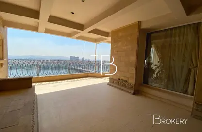 شقة - 6 غرف نوم - 5 حمامات للبيع في شارع النيل - منطقة الجيزة - جنوب الجيزة - الجيزة شقة - 6 غرف نوم - 5 حمامات للبيع في شارع النيل - منطقة الجيزة - جنوب الجيزة - الجيزة