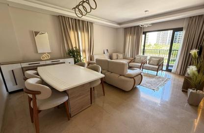 Apartment - 3 Bedrooms - 3 Bathrooms for sale in Park Side Residence - Zed Towers - Sheikh Zayed Compounds - Sheikh Zayed City - Giza
