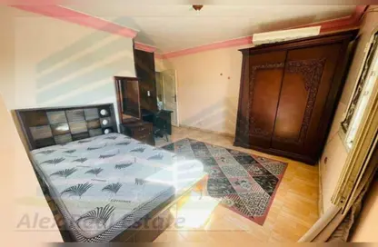 Apartment - 2 Bedrooms - 1 Bathroom for rent in Istanbul - Salah Mostafa - El Soltan Hussein St. - Raml Station - Hay Wasat - Alexandria