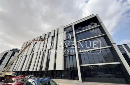 Office Space - Studio - 1 Bathroom for rent in Hyde Park Business District Mall - South Teseen St. - The 5th Settlement - New Cairo City - Cairo