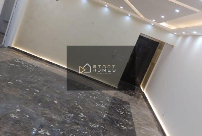 8370673 - Property Image 3