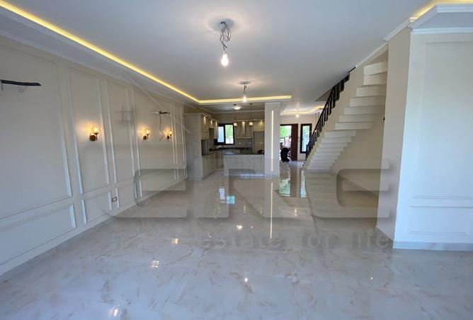 8104405 - Property Image 2