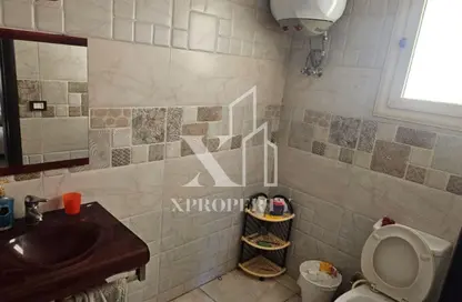 Apartment - 3 Bedrooms - 2 Bathrooms for sale in Hay Al Montazah - Hadayek October - 6 October City - Giza