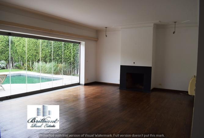 8328640 - Property Image 2