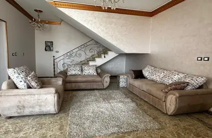منزل مزدوج - 3 غرف نوم - 3 حمامات للايجار في نيوم اكتوبر - التوسعات الشمالية - مدينة 6 أكتوبر - الجيزة