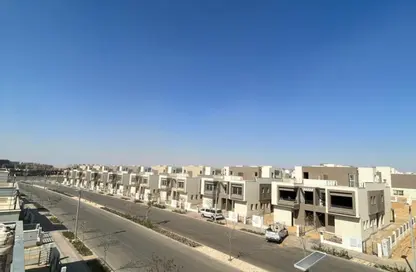 Villa - 4 Bedrooms - 5 Bathrooms for sale in Palm Hills New Cairo - 5th Settlement Compounds - The 5th Settlement - New Cairo City - Cairo