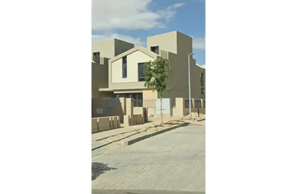 فيلا - 4 غرف نوم - 4 حمامات للبيع في كارمل - مدينة زايد الجديدة - الشيخ زايد - الجيزة