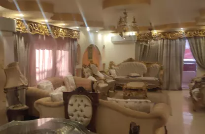Apartment - 3 Bedrooms - 3 Bathrooms for sale in Saeed Zakaria St. - Al Sefarat District - Nasr City - Cairo