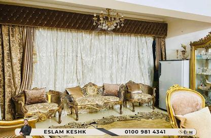شقة - 3 غرف نوم - 1 حمام للايجار في ميدان سموحة - سموحة - حي شرق - الاسكندرية