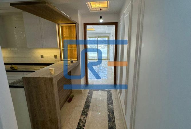 8205928 - Property Image 2